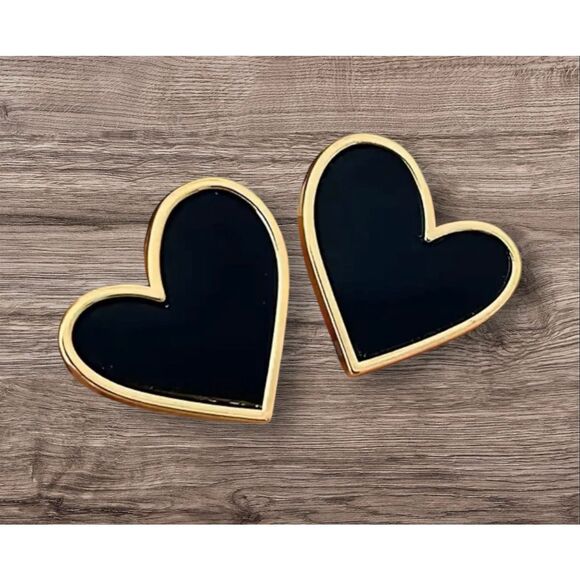 NWT14K Gold Boho Black & Gold Trim Heart-Shaped Stud Earrings - Picture 1 of 4